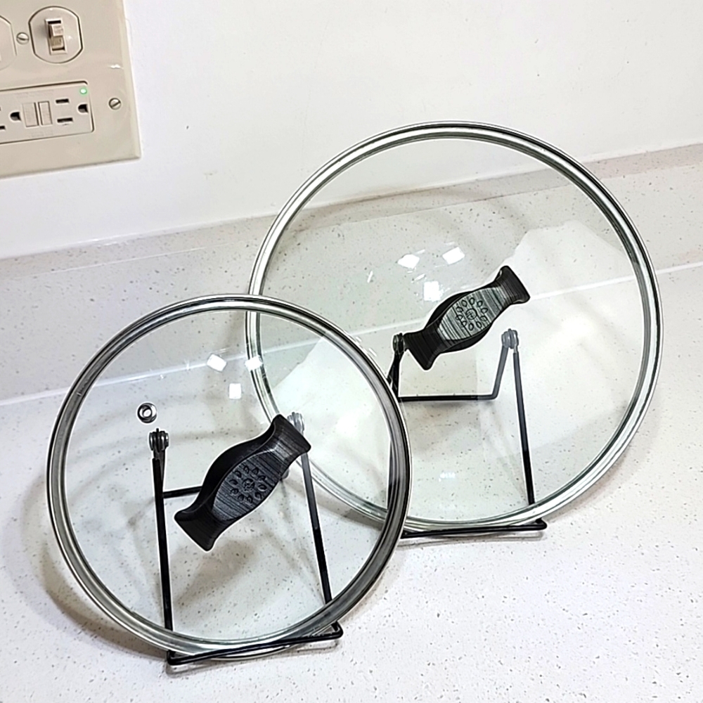 2 Replacement Glass lids with vents 8 and 10 inches